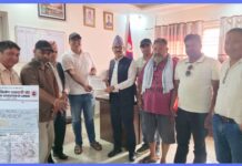लुम्बिनी निमार्ण ब्यवसायी संघ, रुपन्देहीले प्रधानमन्त्री दैवी प्रकोप उद्धार कोषमा १ लाख ११ हजार सहयोग
