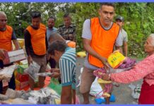 तिलोत्तमा सृजनशील समाजद्वारा १९१ घरपरिवारलाई राहत वितरण